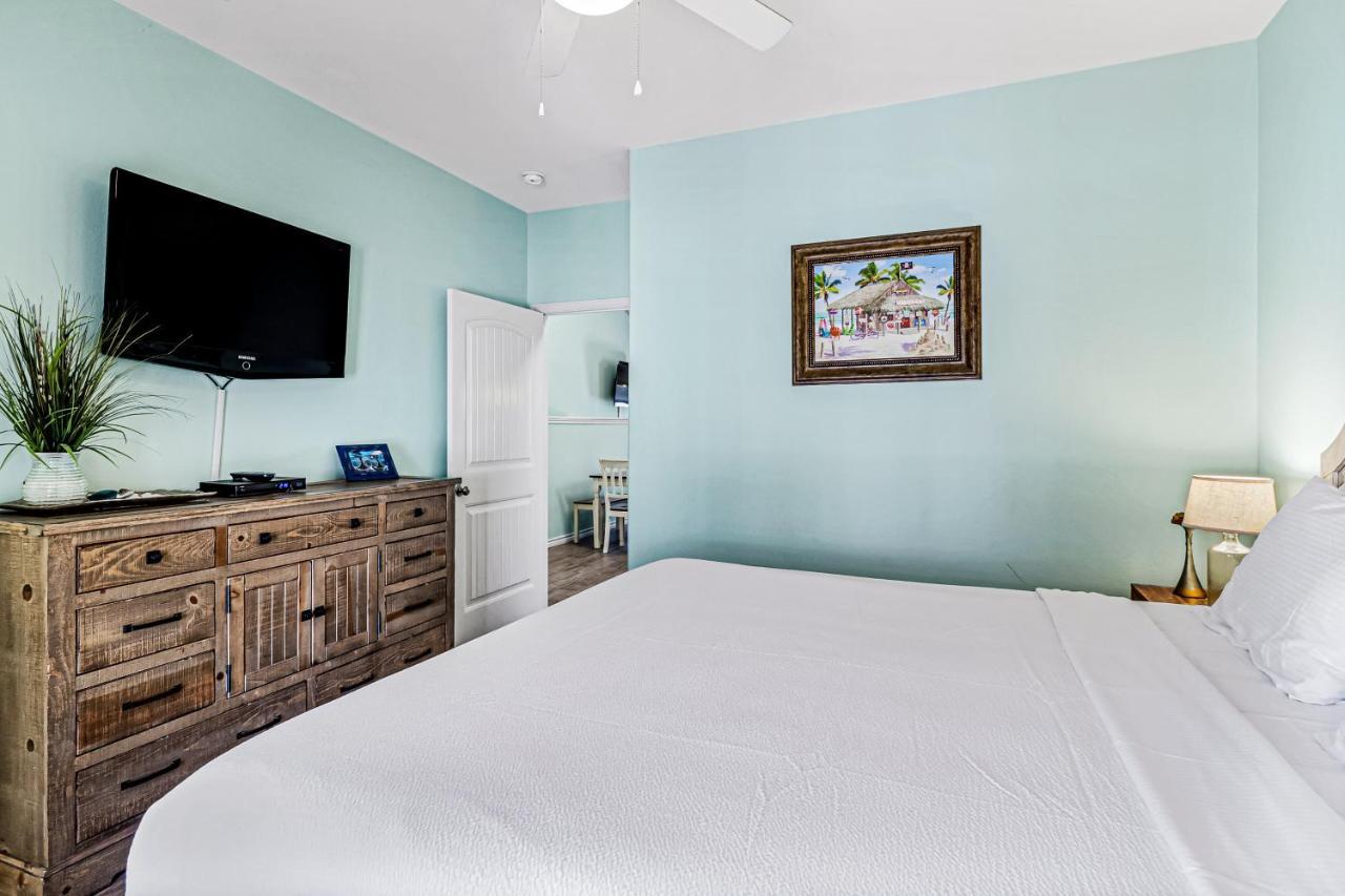Shark's Key Holiday home Port Aransas